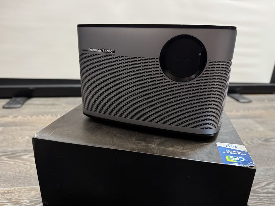 Проектор smart android XGMI со встроенной колонкой Harmann Kardon