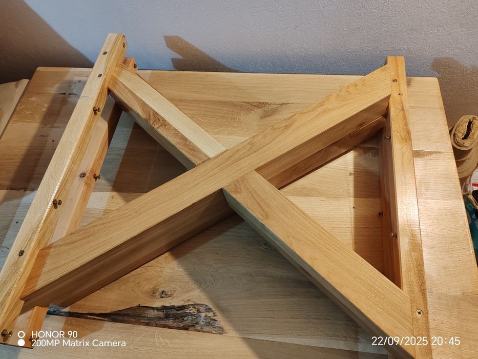 Vand masa lemn masiv