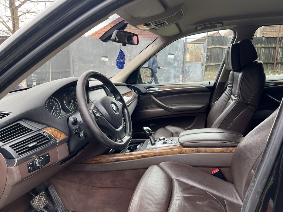 VÂND BMW X5 3.0D 286 cp