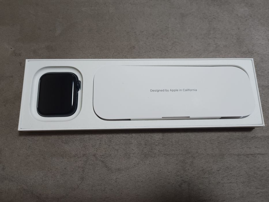 Apple Watch SE (Gen 2) 44mm Midnight
