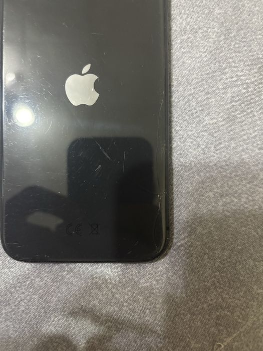 Продам Iphone 11 64gb