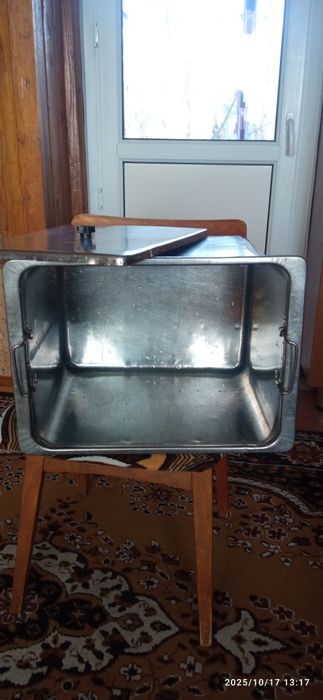 Мармитка из нержавейки.