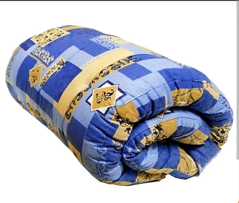 Матрасы пакривал и подушки для рабочих