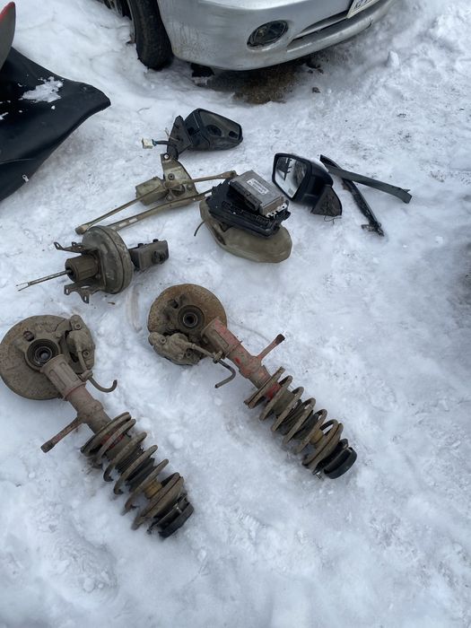 Продам запчасти на ваз 2115