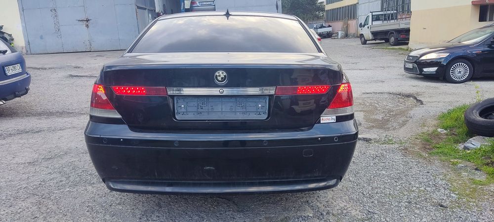 BMW 740 D на части