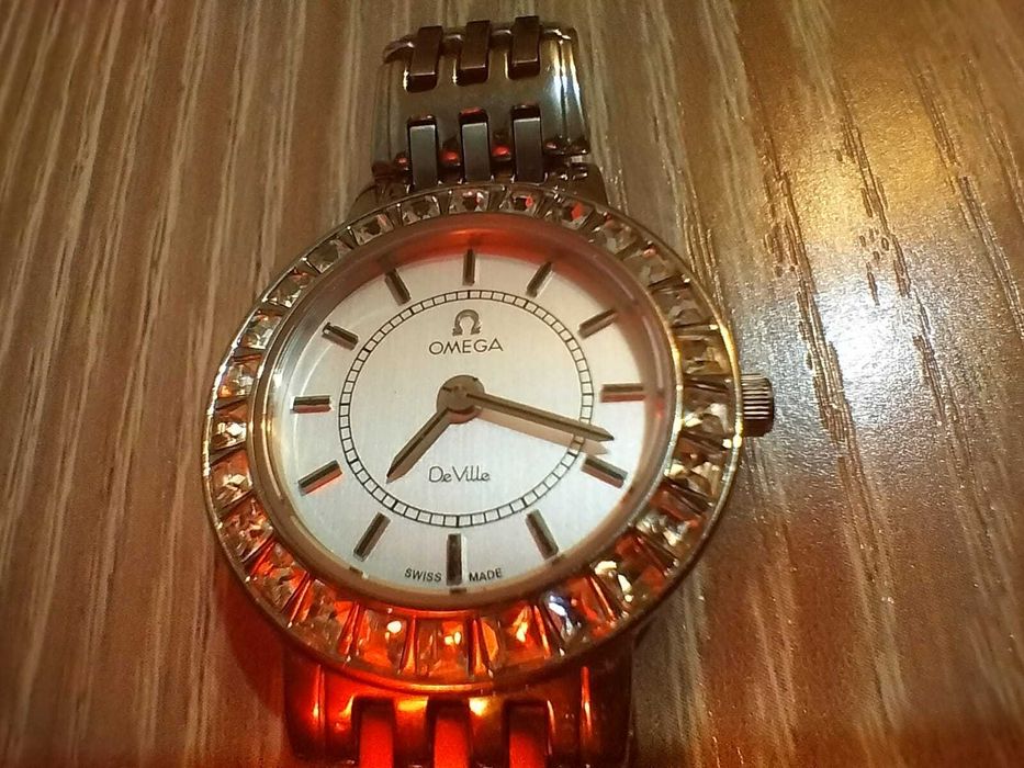 Женские часы. Omega DeVille