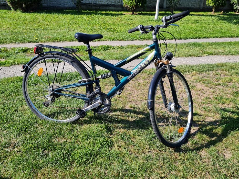 Bicicleta Texo cu roti 700x40 c