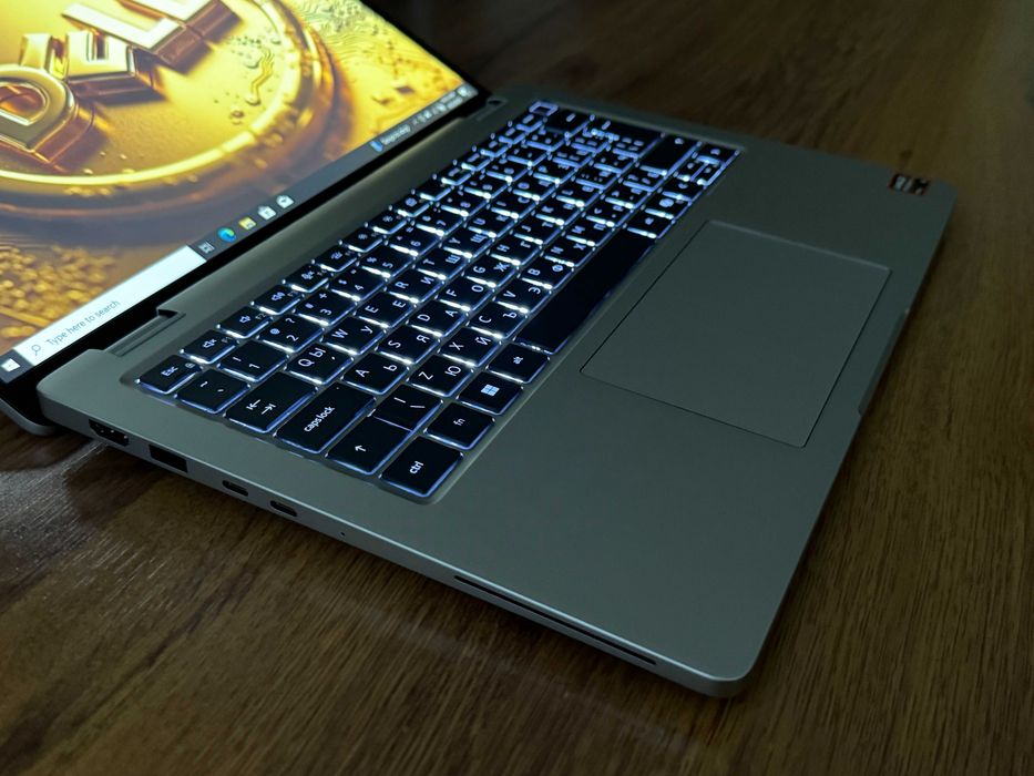 ЧИСТО НОВ 14' WUXGA Ryzen AI 5 Pro 340 DELL Pro 14 Plus PB14255 32GB LPDDR5/512GB NVMe/3г. Гаранция