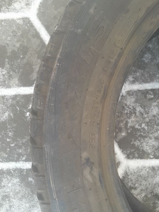 Продам шины 245 /55/ 19 б/у