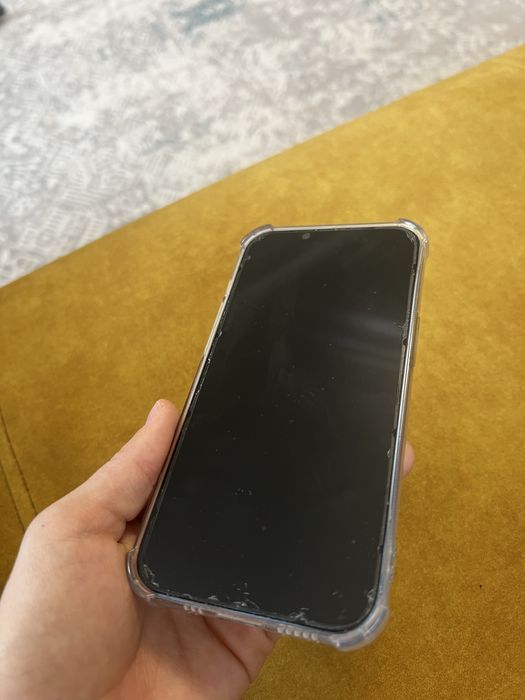 Iphone 13. Память 128Гб.