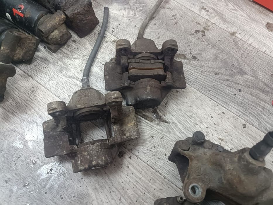 Суппорт на Мерседес