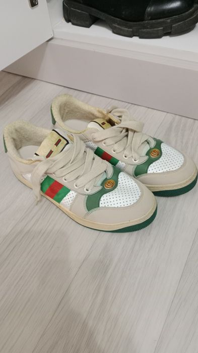 Новые от гучи. В интернете 400000