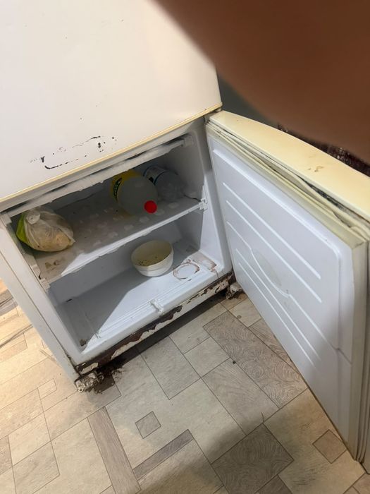 Холодильник  б/у