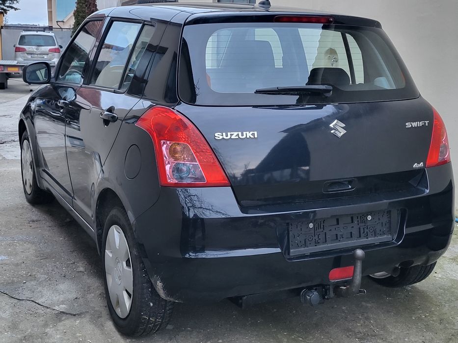 Suzuki swift 4x4 1.3 benzina 162000 km 2008  Încălzire scaune Carlig