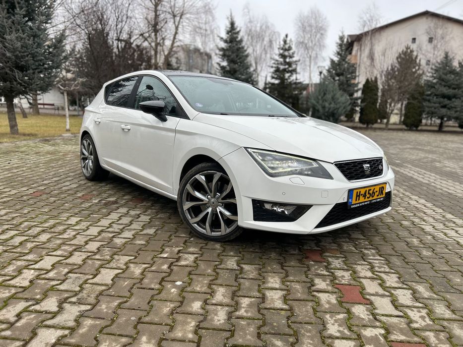 Seat Leon Seat Leon – Benzină – 180 CP – 2013 Garanție 12 luni / rate fixe