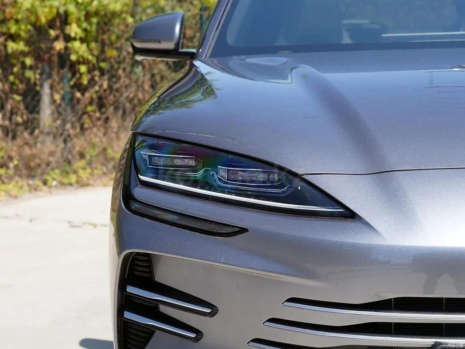 Стекло фар на Byd song plus