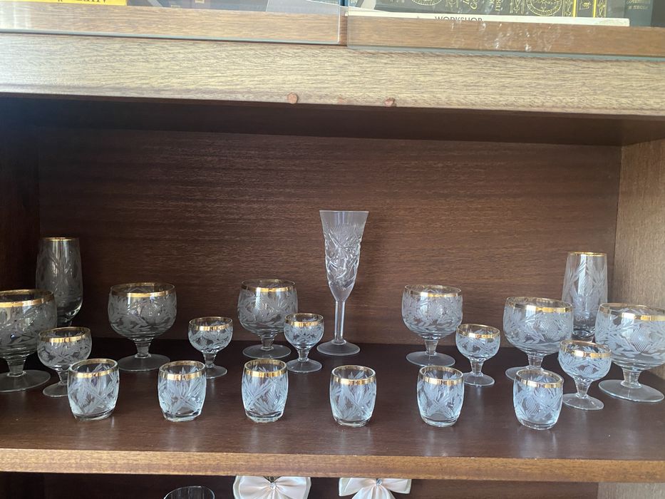 Продам набор рюмок