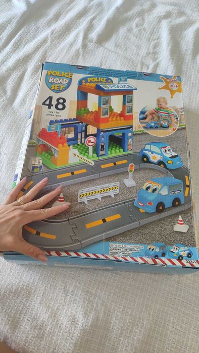 Голям конструктор полицейско управление за 18+ месеца