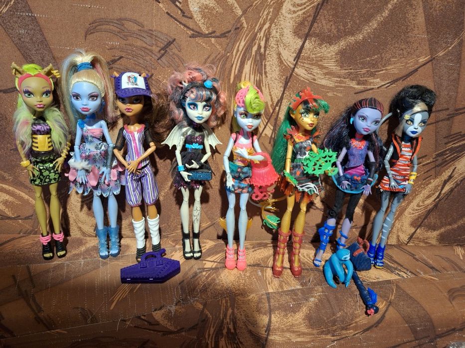 Оригинални кукли Monster High