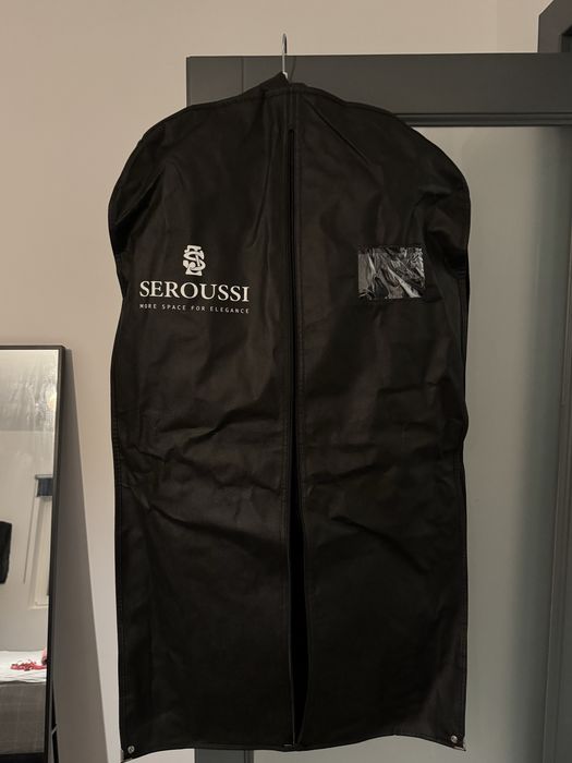 Costum Seroussi marimea 46