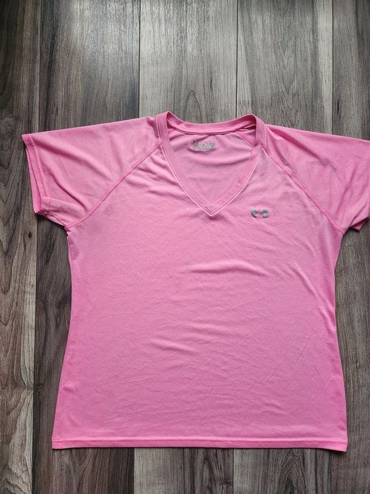 Дамски тениски Under Armour и Nike