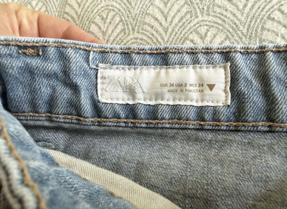 Дънкови бермуди ZARA