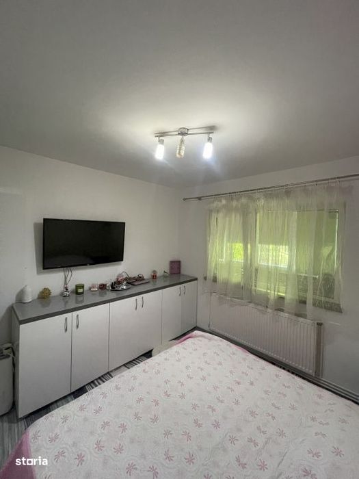 Apartament de 3 camere, 64 mp, parter, balcon, iesire gradina