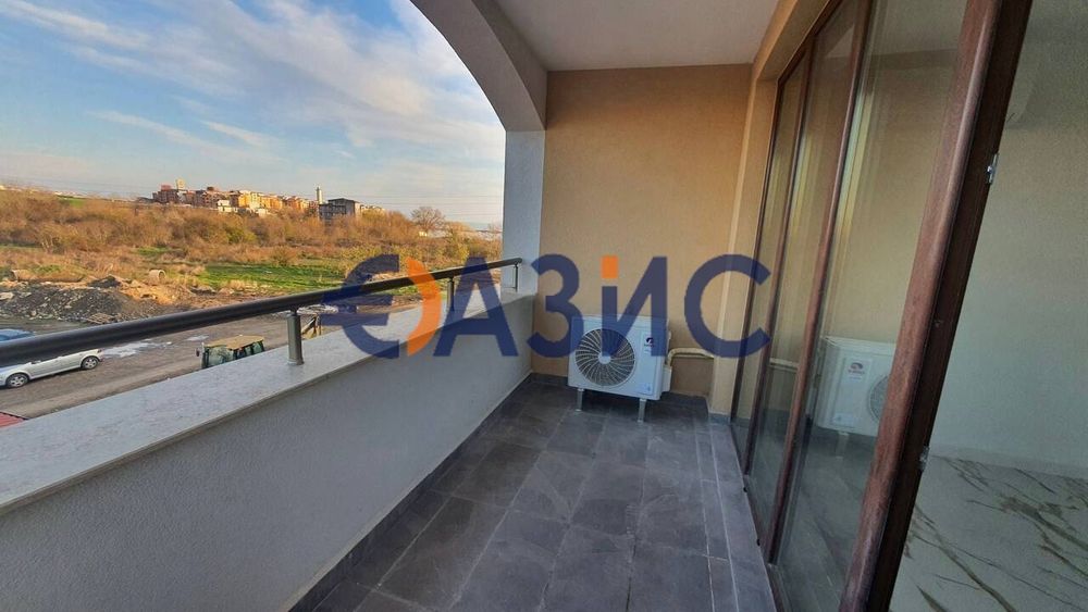 Продава се Двустаен апартамент в Ахелой - 72 кв.м за 843 €/кв.м - Снимка #10
