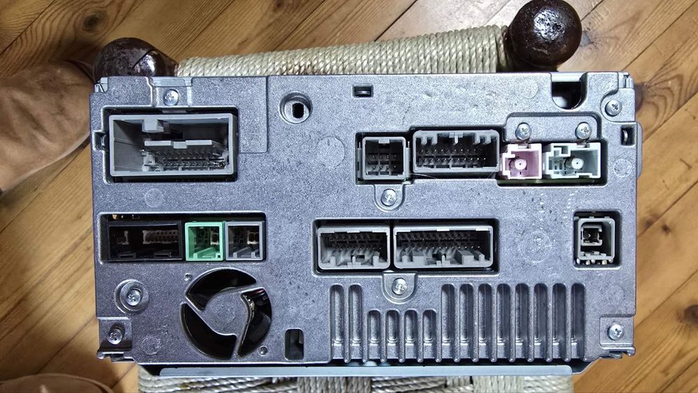 Навигация за хонда CRV 2016