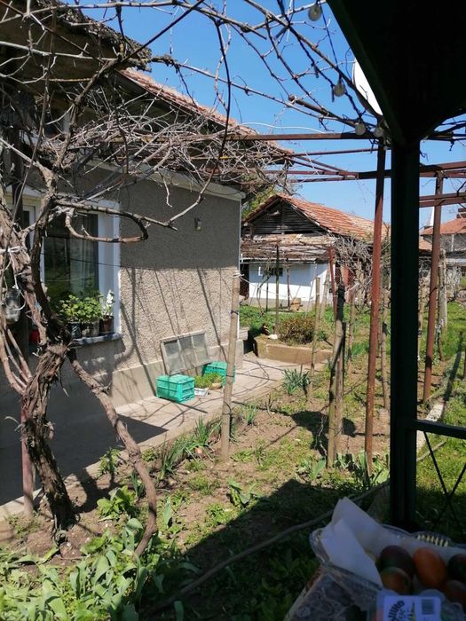 Къща в село Побит Камък, община Разград