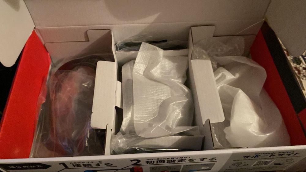 Продам Nintendo Switch срочно !!!