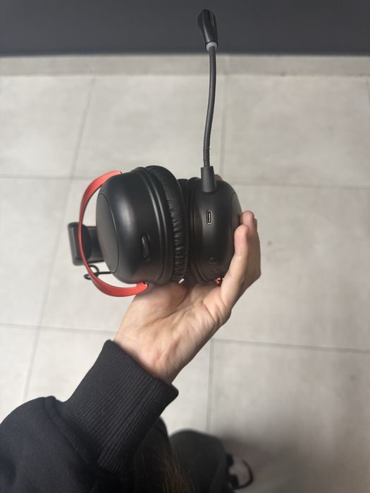 Продам Наушники HyperX Cloud беспроводные