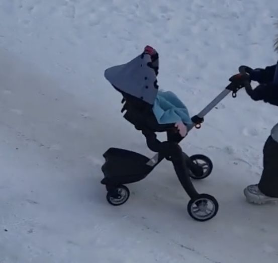 Продам коляску для кукол