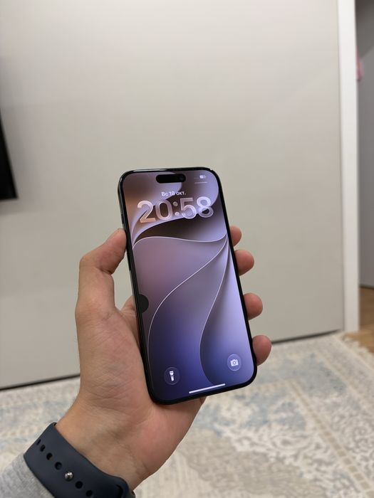 iPhone 15 pro 256gb