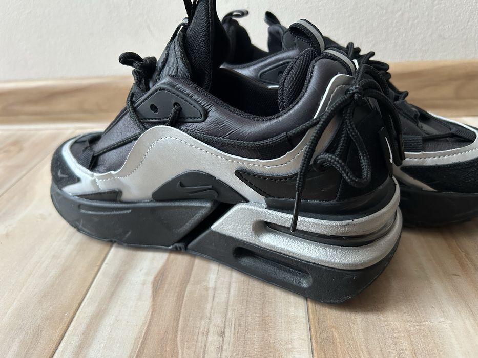 Маратонки nike furyosa