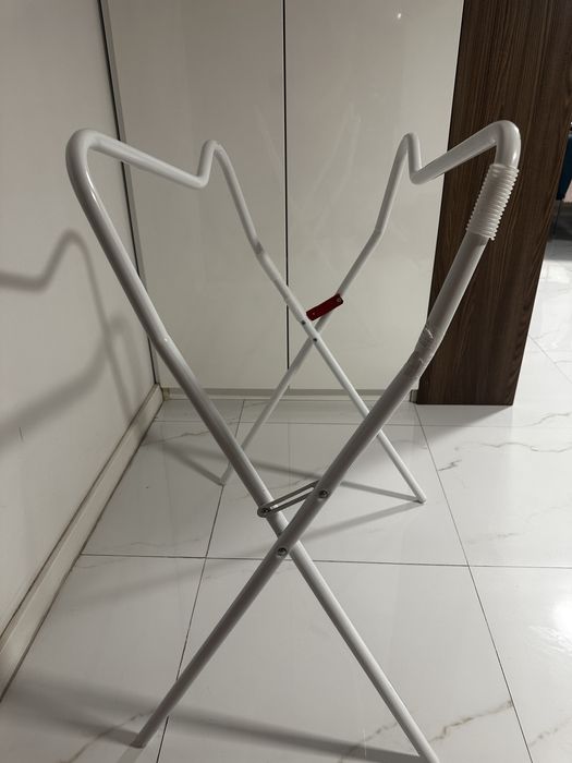 Универсална стойка за ваничка