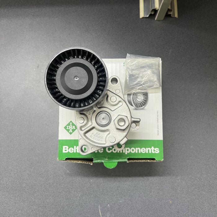 Ролик натяжителя bmw e34 m50 бмв е34 м50