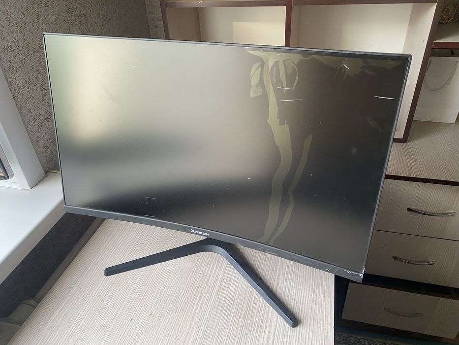 Продам монитор xtreon 240гц
