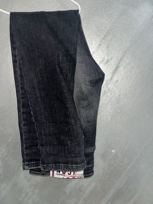 Blugi dsquared negrii