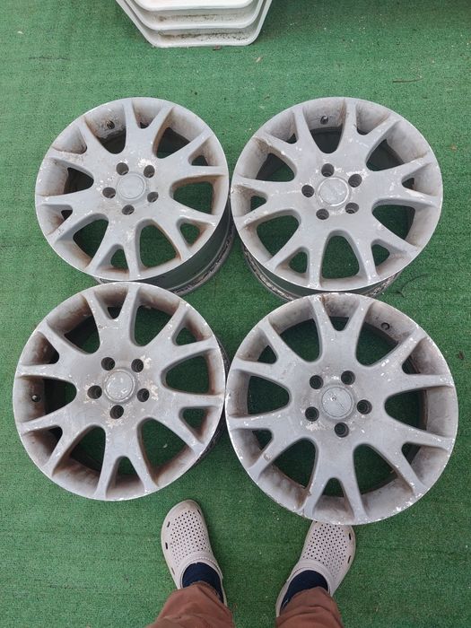 4ри бр алуминиеви джанти 17цола 5×114,3; ет 45; 70.1мм централен