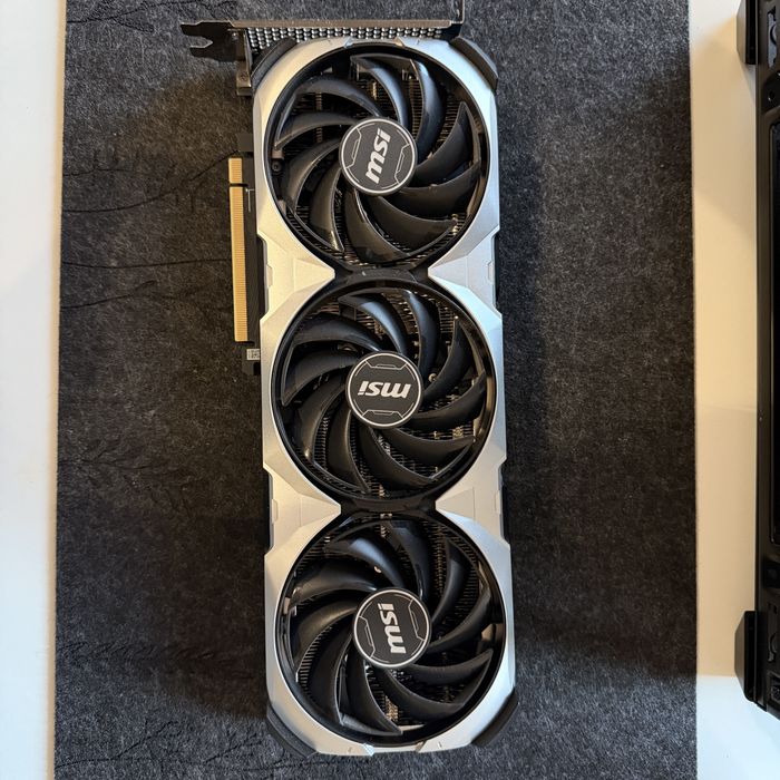 Placa Video MSI NVIDIA RTX 4070, 12GB, Triple Fan, 256-bit