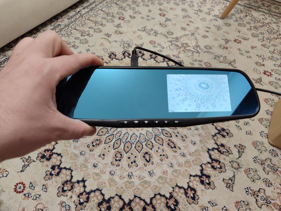 Зеркало видеорегистратор