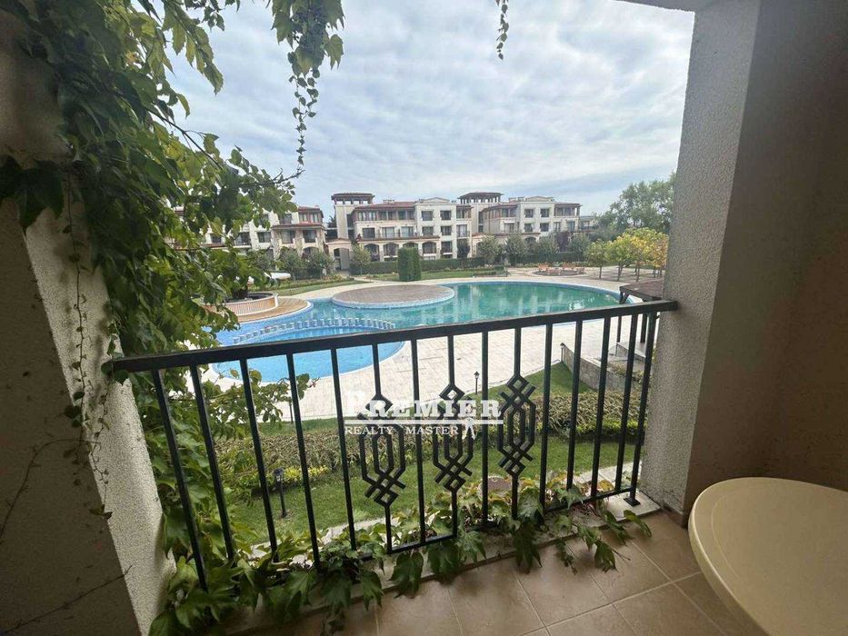 Продава се Двустаен апартамент в Созопол - 64 кв.м за 1641 €/кв.м - Снимка #1