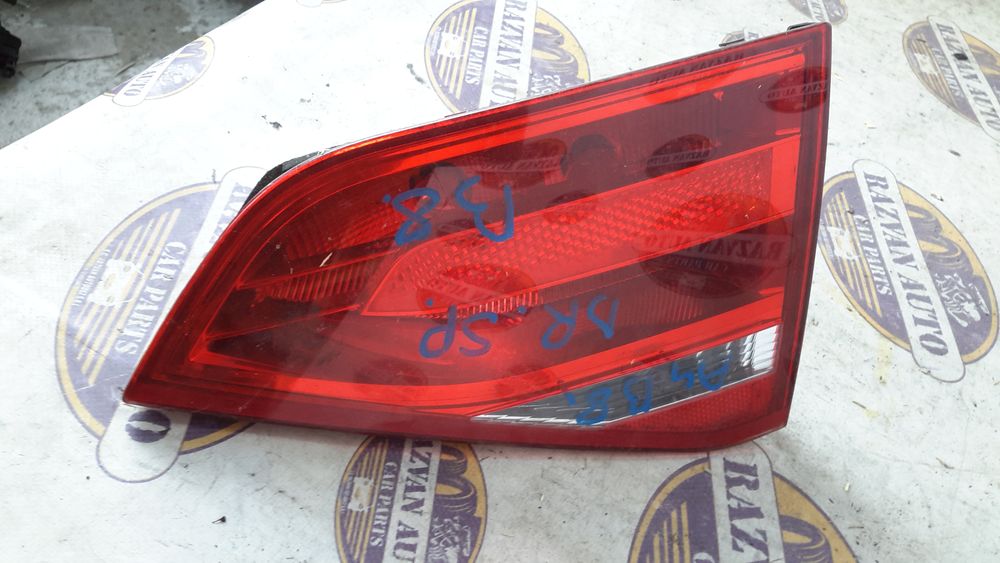 stop dreapta hayon  audi a4 b8 2009