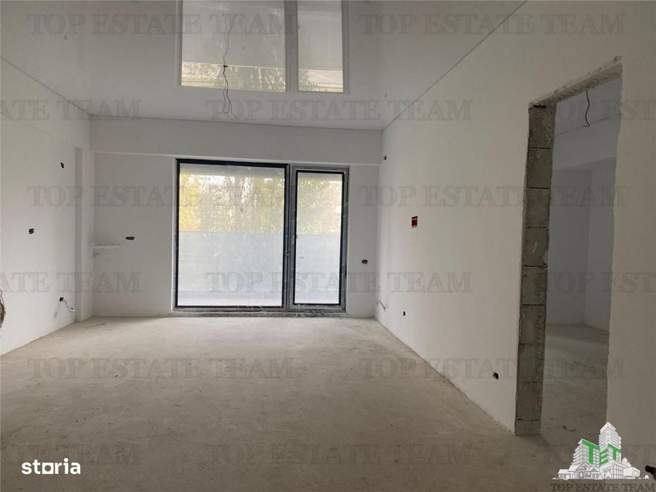 Mamaia Apartament cu 2 camere la gri de vanzare — fotografia 3