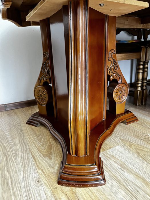 Продаю Стол