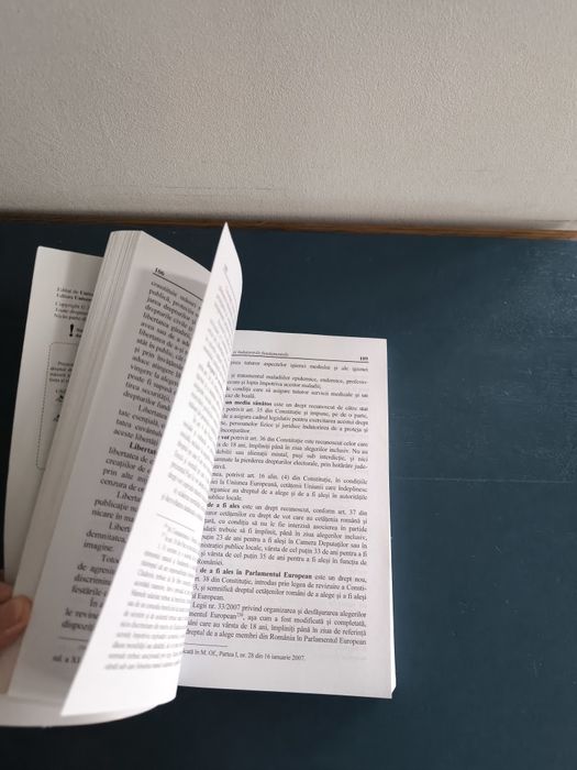 Carte de Drept constituțional și instituții politice, Luminița Dragne,