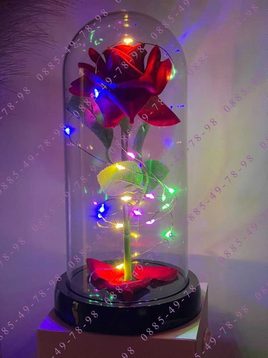 Вечна роза в стъкленица с лед осветление,подарък за жена, 8 март
