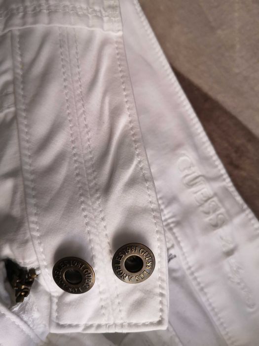 Pantaloni sport Guess