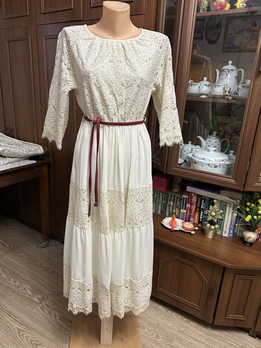 Продам платье новое